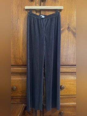 Ro&De Women's gray pants